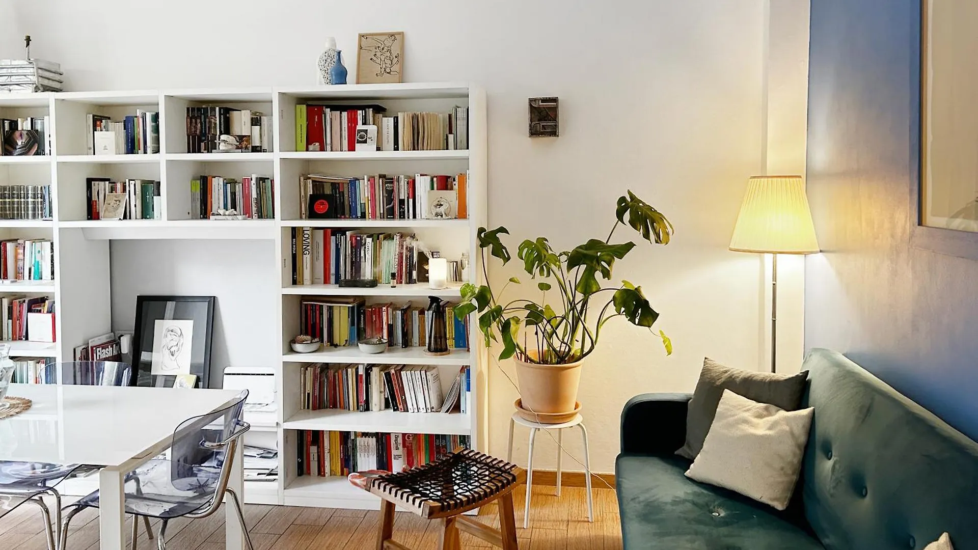 A House - Cozy Apartment At Noce District Milan Italy